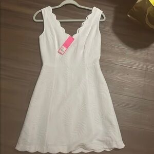 Lilly Pulitzer Cream Sleeveless V-Neck A-Line Mini Dress